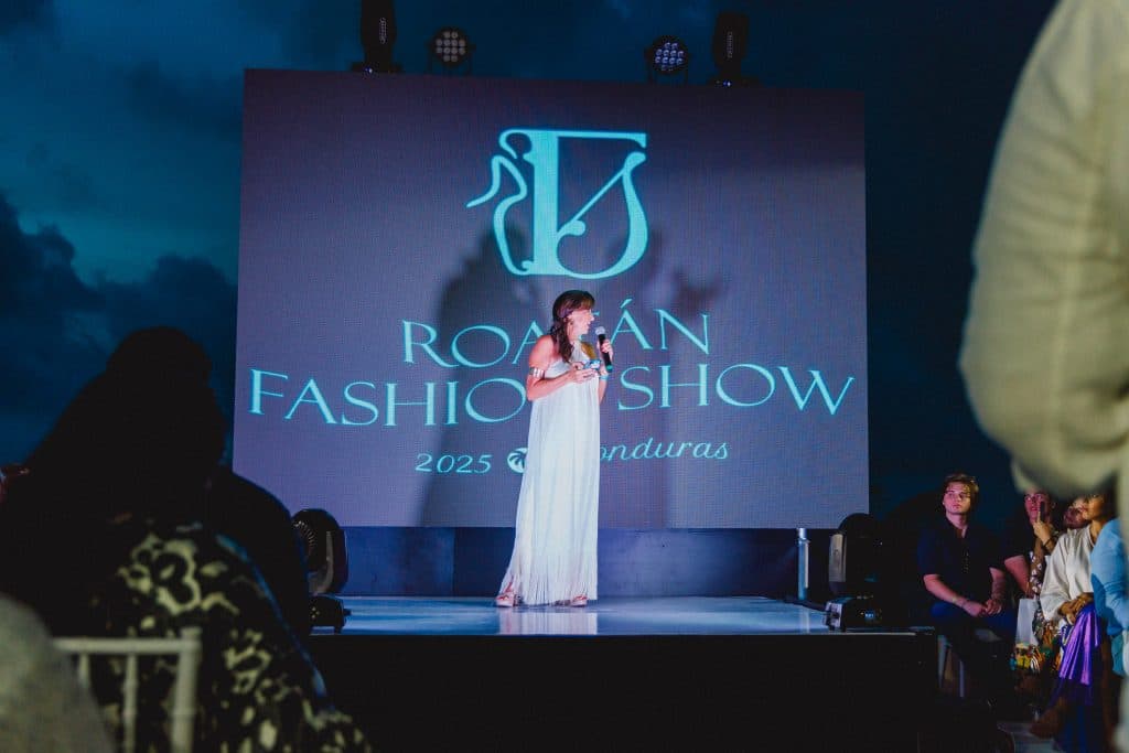 Roatán Fashion Show en Zona Prospera